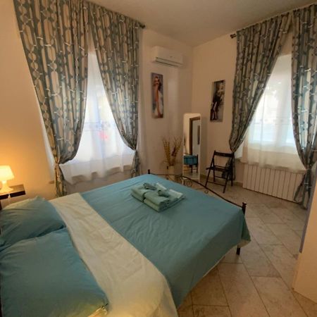Parma Holiday 2020+21 المظهر الخارجي الصورة